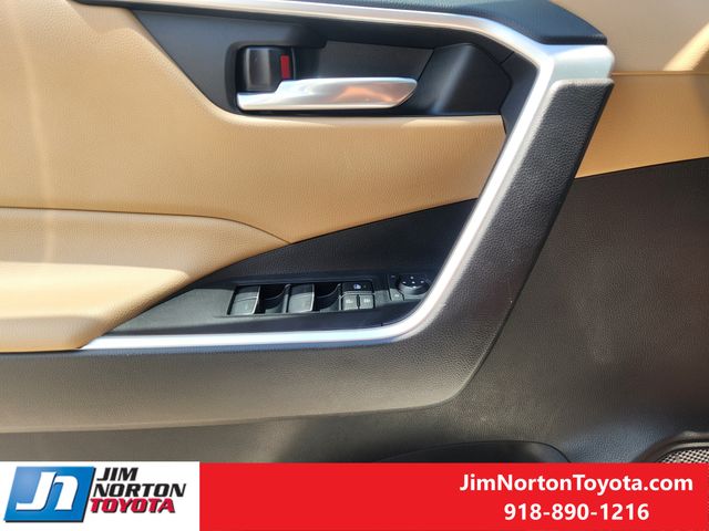 Used 2025 Toyota RAV4 SUV