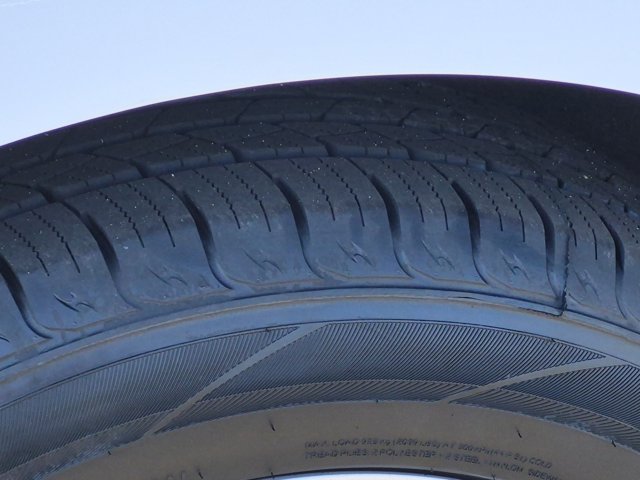 Used 2024 White Ford SEL image 18
