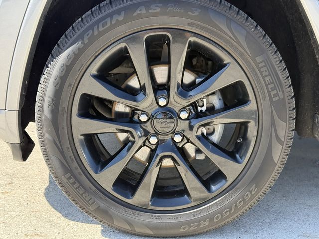 2018 Jeep Grand Cherokee Altitude Silver at Autostrade