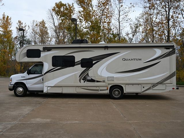 2016 Ford E-450 Cutaway 