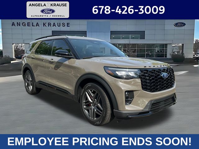 2026 Ford Explorer ST-Line