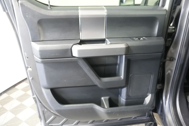Used 2017 Gray Ford XLT image 34