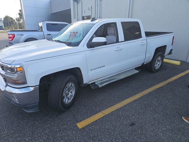 2017 Chevrolet Silverado 1500 LT 5