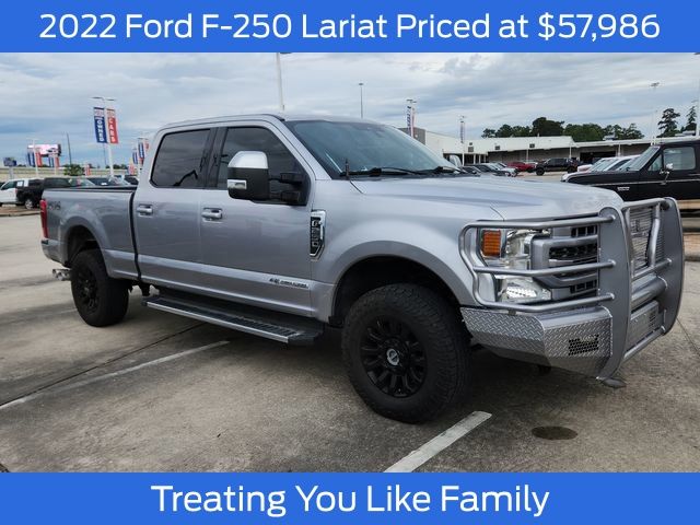  2022 Ford F-250 Super Duty Lariat Crew Cab 4WD   
