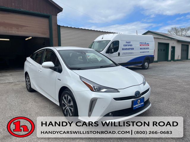 2021 Toyota Prius XLE AWD-e's photo