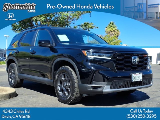 Nh-731p/Crysta 2025 Honda Pilot SUV / Crossover All-Wheel Drive Automatic