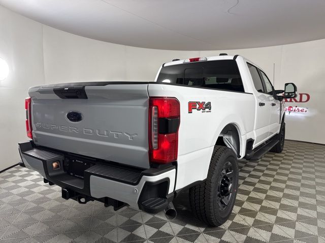 2025 Oxford White Ford Super Duty F-250 SRW XL 4X4 Truck