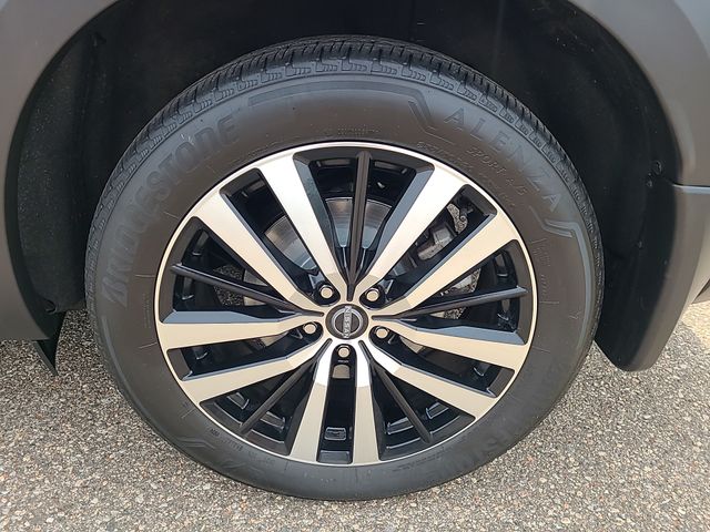 Used 2024 Nissan Pathfinder SUV