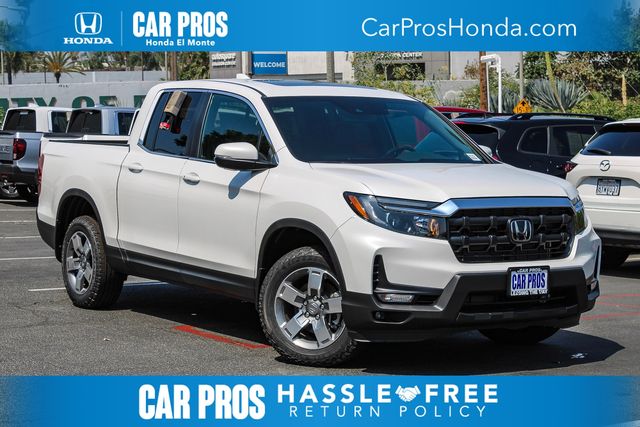 Platinum White Pearl 2026 Honda Ridgeline Pickup Truck All-Wheel Drive 9-Speed Automatic