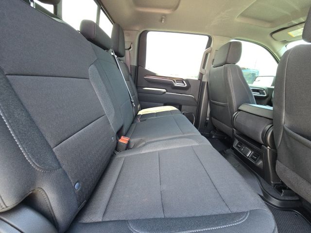 2025 Chevrolet Silverado 1500 LT:46703A