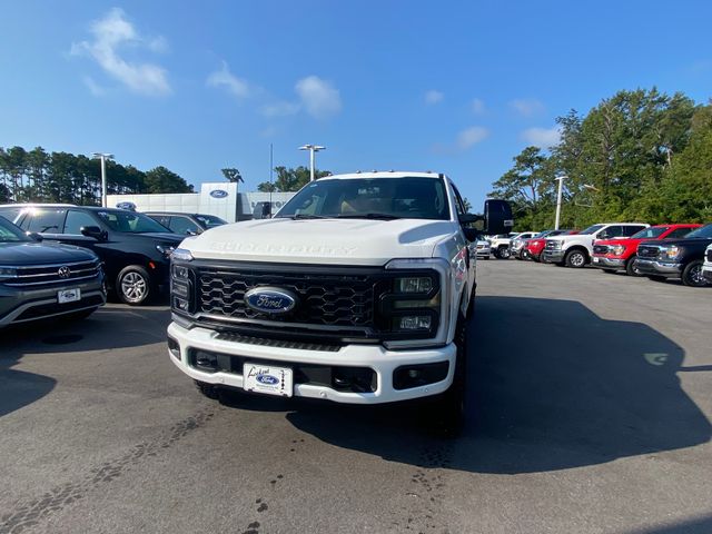 2024 Ford F-250SD Lariat 4