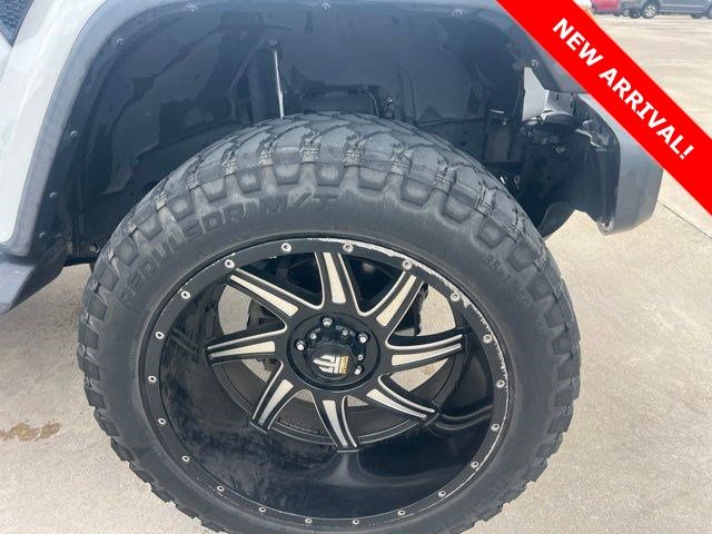 2020 Jeep Wrangler Unlimited Sahara White at Emmons Autoplex