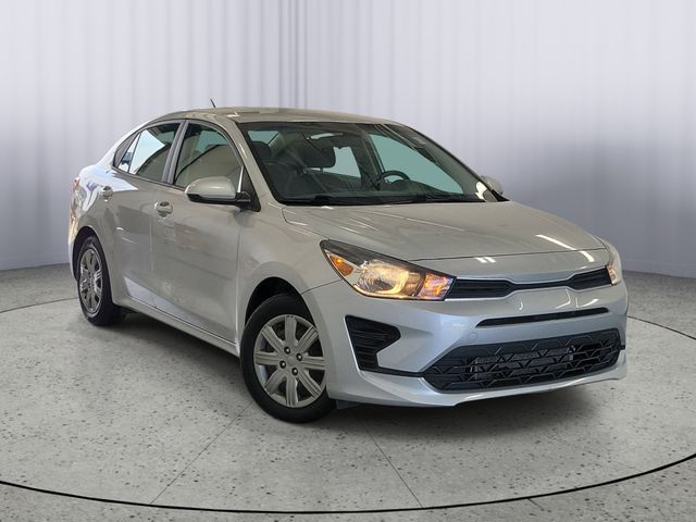 Silky Silver 2022 Kia Rio S FWD Sedan Front-Wheel Drive Continuously Variable Transmission