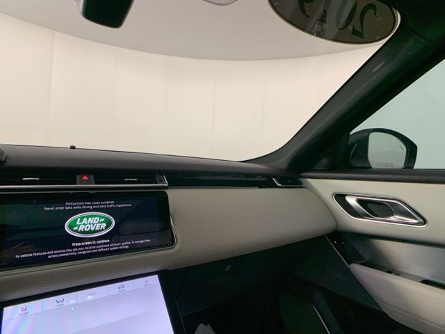 2019 Land Rover Range Rover Velar SE R-Dynamic 21