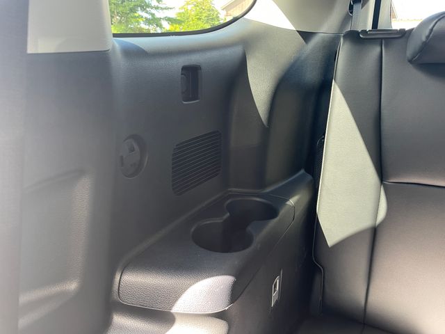 Used 2022 Toyota Highlander Hybrid SUV