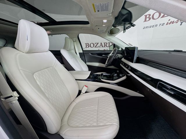 2022 Pristine White Metallic Tri-Coat Lincoln Nautilus Black Label AWD SUV