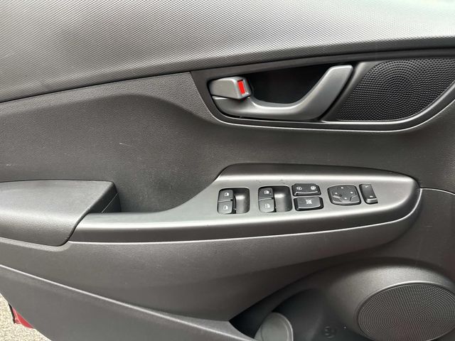 2023 Hyundai Kona - Image 18