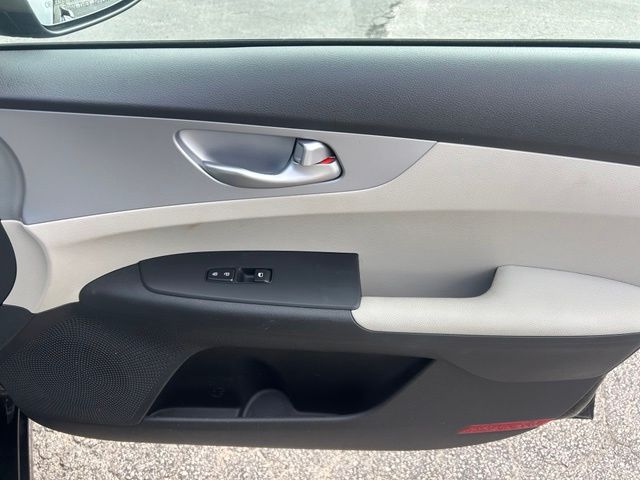 KiaForte9