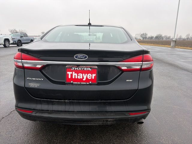 Used 2017 Ford Fusion SE 4D Sedan