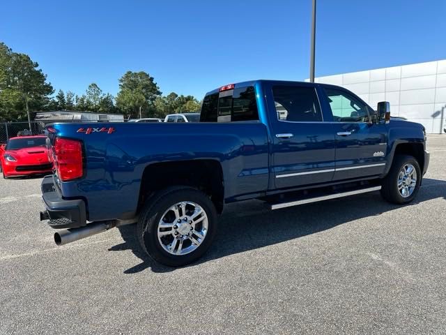 2018 Chevrolet Silverado 2500HD High Country 5