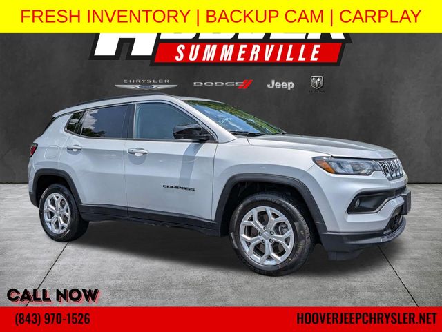 Silver Zynith Metallic Clearcoat 2024 Jeep Compass SUV / Crossover Four-Wheel Drive 8-Speed Automatic