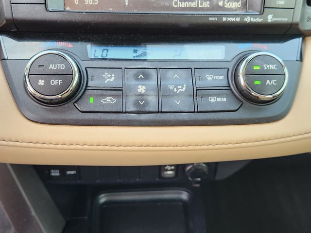2017 Toyota RAV4 XLE White at Emmons Autoplex
