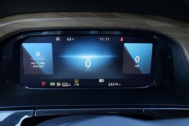 Used Car 2025 Volkswagen Atlas  2.0t Se W/technology For Sale Under $35,000 In Austin, Texas