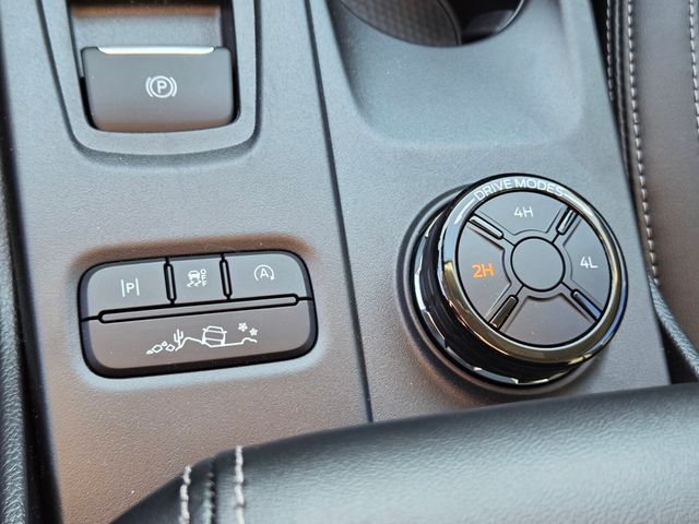 New 2026 Ford Ranger Lariat 4D Crew Cab