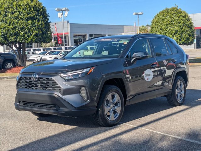2025 Toyota RAV4 Hybrid XLE - 6