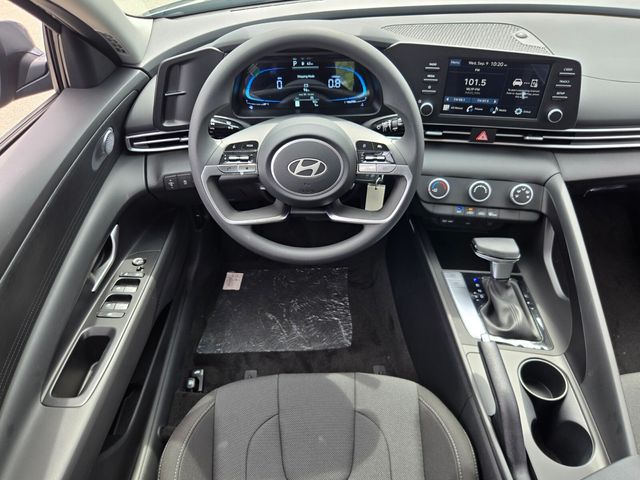 2026 Hyundai Elantra - $22,659