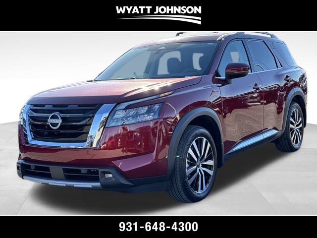 2025 Nissan Pathfinder Platinum FWD
