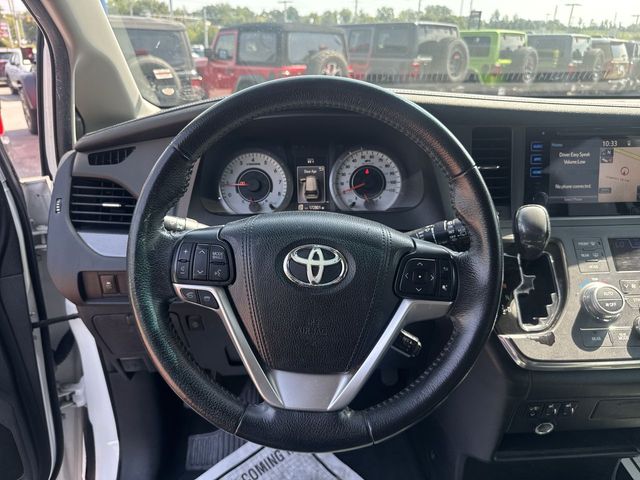 Used 2015 Toyota Sienna Van
