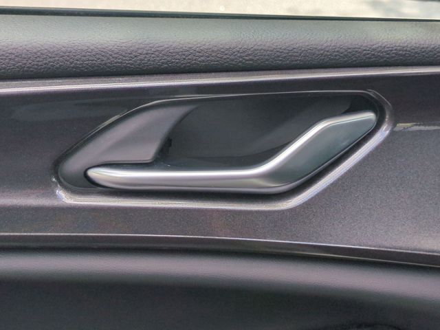 Used 2022 White Jeep Altitude image 13