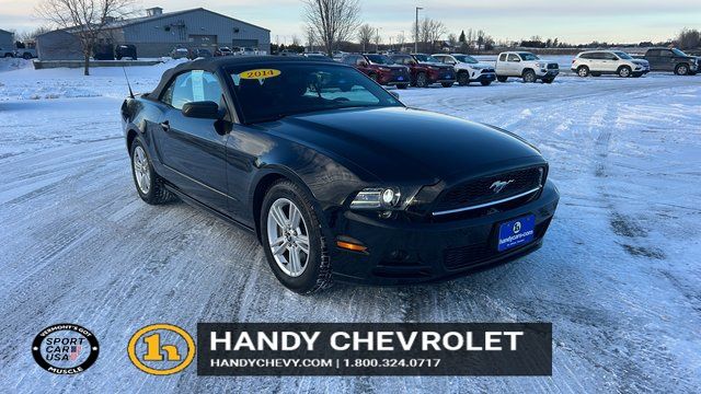 2014 Ford Mustang V6 Convertible RWD