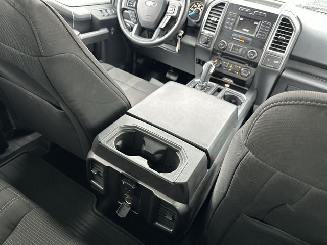 Used 2015 Silver Ford XLT image 23