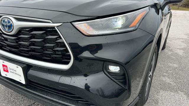 Used 2021 Toyota Highlander Hybrid SUV