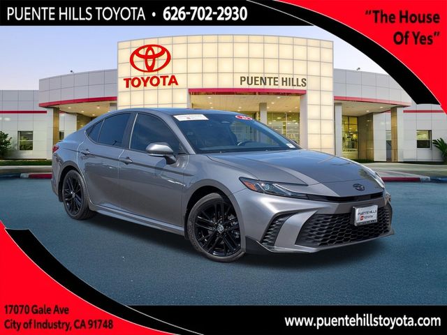 2025 Toyota Camry LE FWD