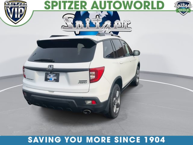 Used 2019  Honda Touring image 9