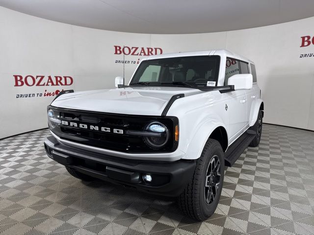 2025 Oxford White Ford Bronco Outer Banks 4X4 SUV