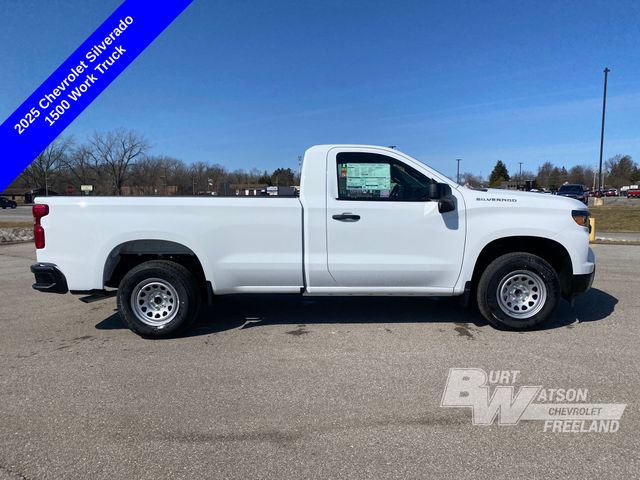 2025 Chevrolet Silverado 1500 WT photo