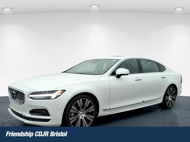 2022 Volvo S90 B6 Inscription AWD