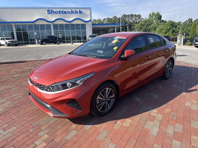 2024 Kia Forte LXS AT's photo