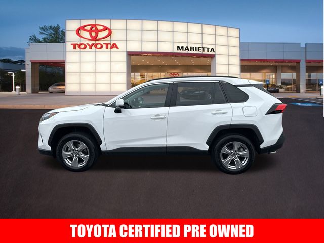 2024 Toyota RAV4 XLE 2