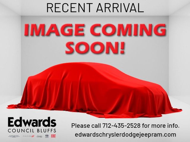Black Clearcoat 2023 Jeep Gladiator High Altitude Crew Cab 4WD Pickup Truck Four-Wheel Drive 8-Speed Automatic