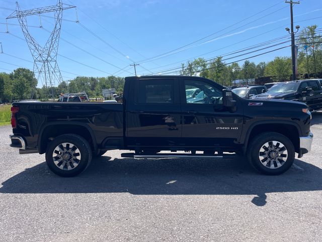 2023 Chevrolet Silverado 2500HD LT - Black exterior view 8