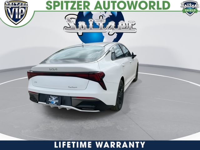 New 2026 White Kia LXS image 9