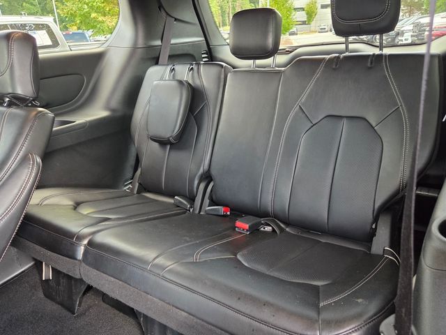 Used 2026 Chrysler Pacifica Van