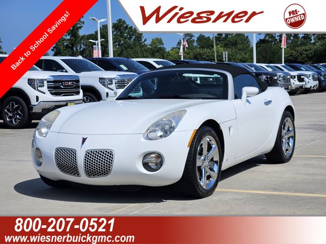 Pure Summit White 2007 Pontiac Solstice Convertible Rear-Wheel Drive 5-Speed Automatic