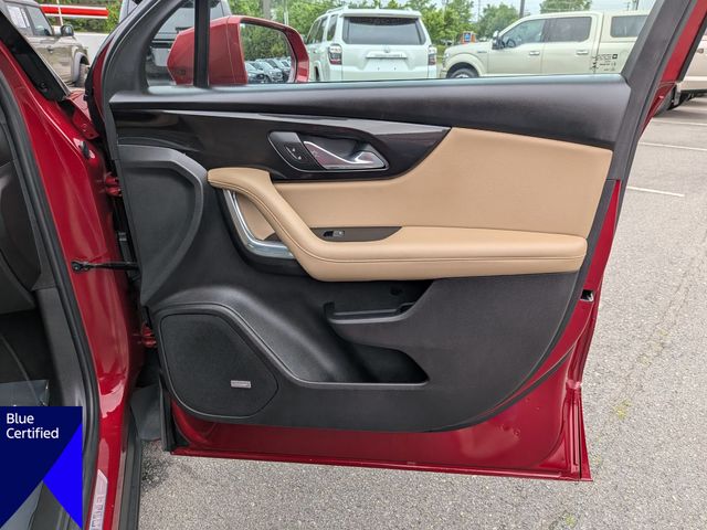 Used 2019 Red Chevrolet Premier image 32