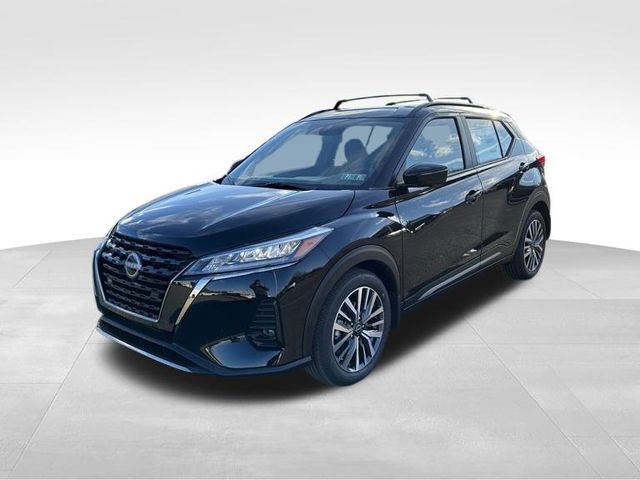 2024 Nissan Kicks SR 24